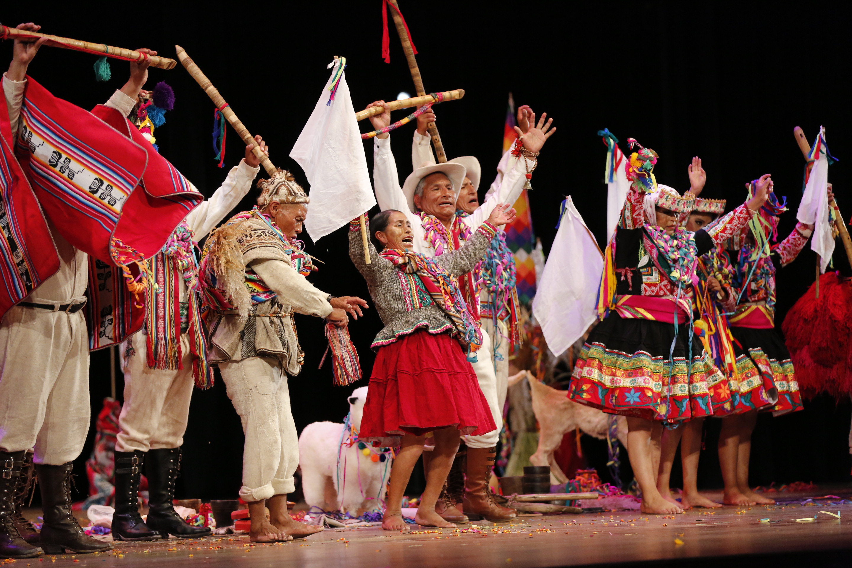 Ministerio de Cultura acerca la tradición música y danzas del Ayllu Maqquera al público en el Gran Teatro Nacional