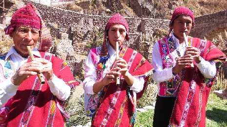 Ministerio de Cultura otorgó distinción de Personalidad Meritoria a Centro Musical Apu Mallmaya