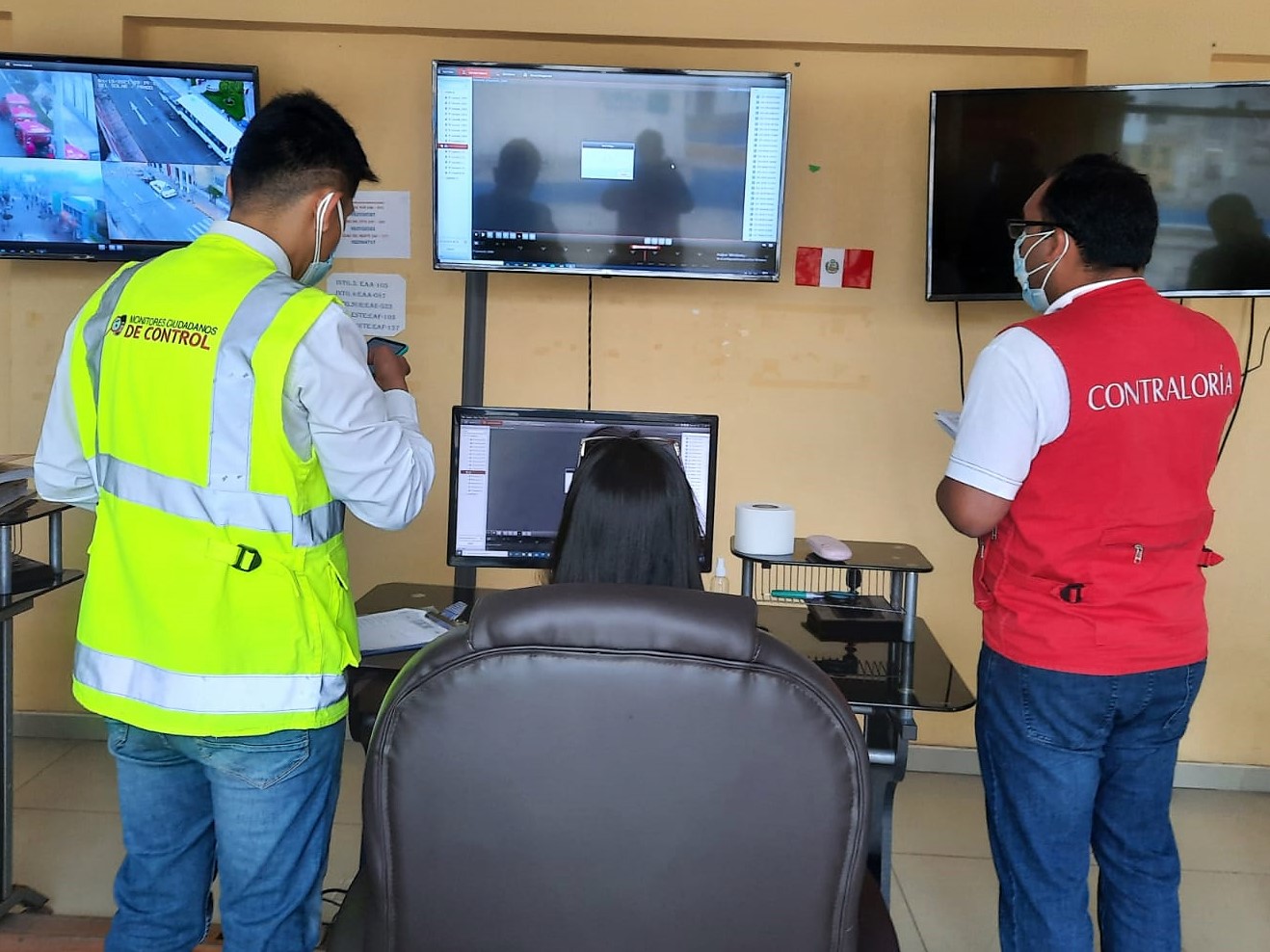 Monitores Ciudadanos de Control realizan labores de control social junto a auditores de Contraloría