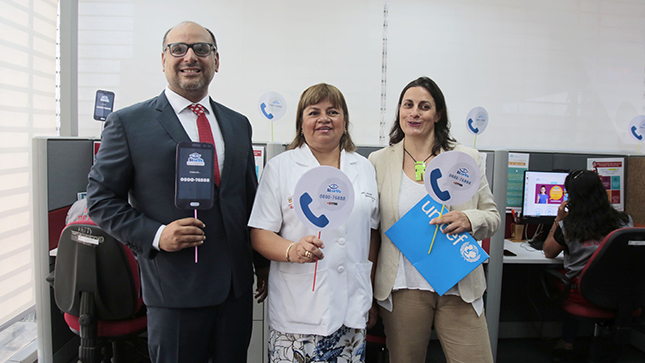 La ministra de Salud, Zulema Tomás, acompañada por el ministro de Salud, Daniel Alfar, y la representante de UNICEF en el Perú.
