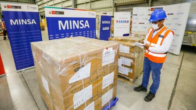 Minsa recibió nuevo lote de 210 000 unidades de medicamentos para tratamiento de pacientes oncológicos