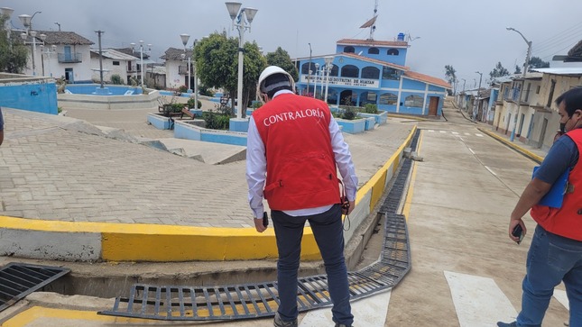 Auditores supervisan obras en distrito de Huayán.