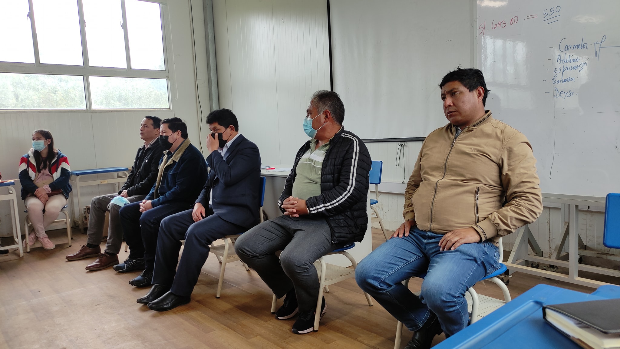 Autoridades comprometidas en el funcionamiento del CETPRO Chalamarca.