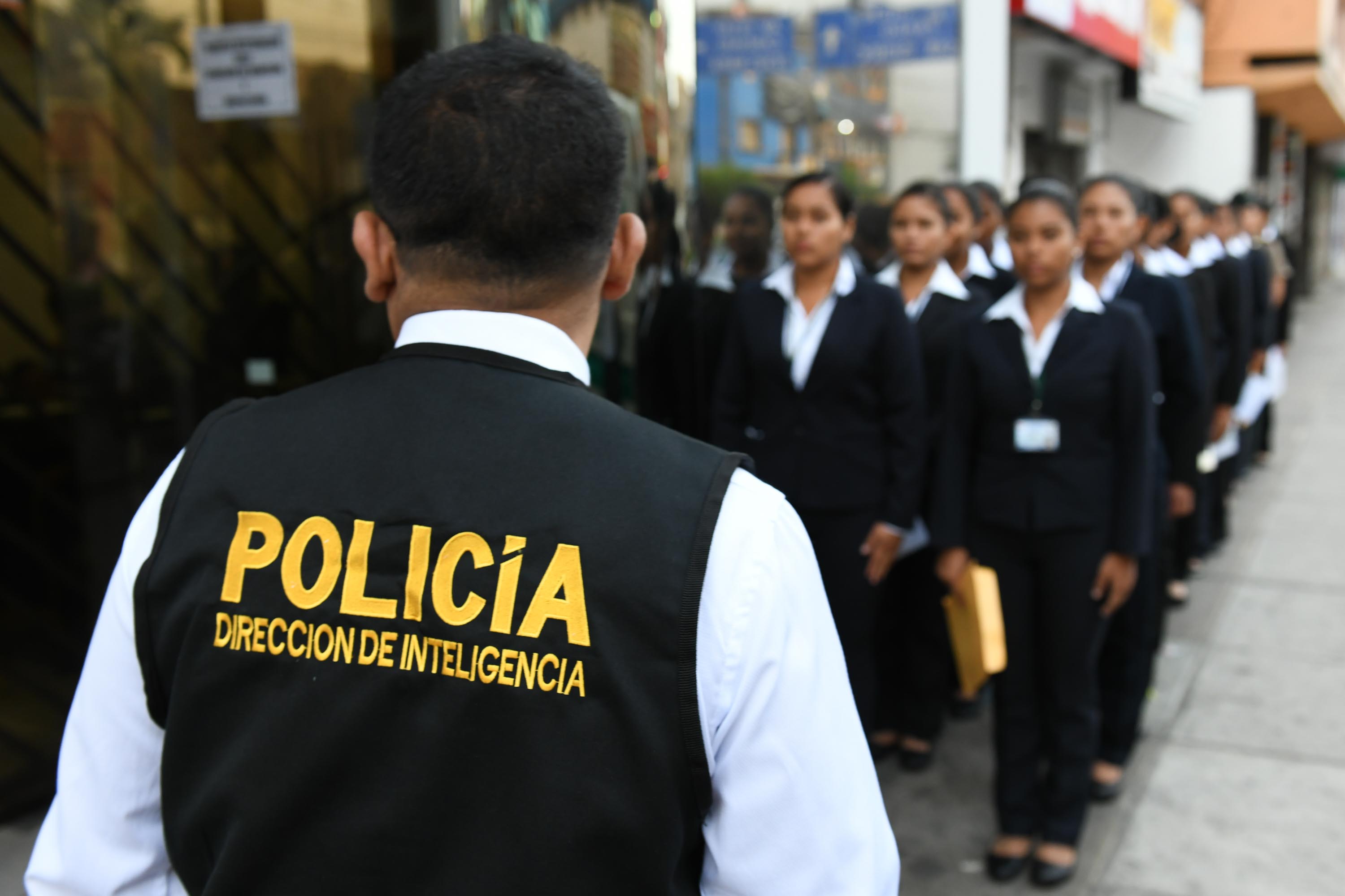 Aplicaron prueba del polígrafo a más de 500 aspirantes a Escuela de Oficiales de la Policía Nacional.