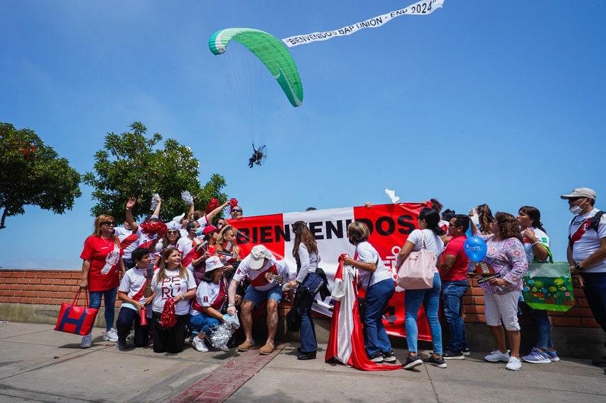 Impresionantes veleros de Latinoamérica desfilaron por la bahía de Lima
