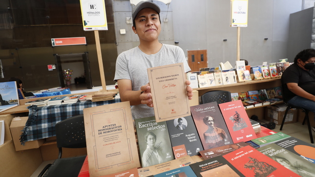Más de 50 títulos en lenguas indígenas u originarias se ofrecen en la V Edición de La Independiente. Feria de las Editoriales Peruanas 