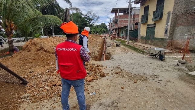 Contraloría advierte que persiste retraso en ejecución de obra de saneamiento en Tocache