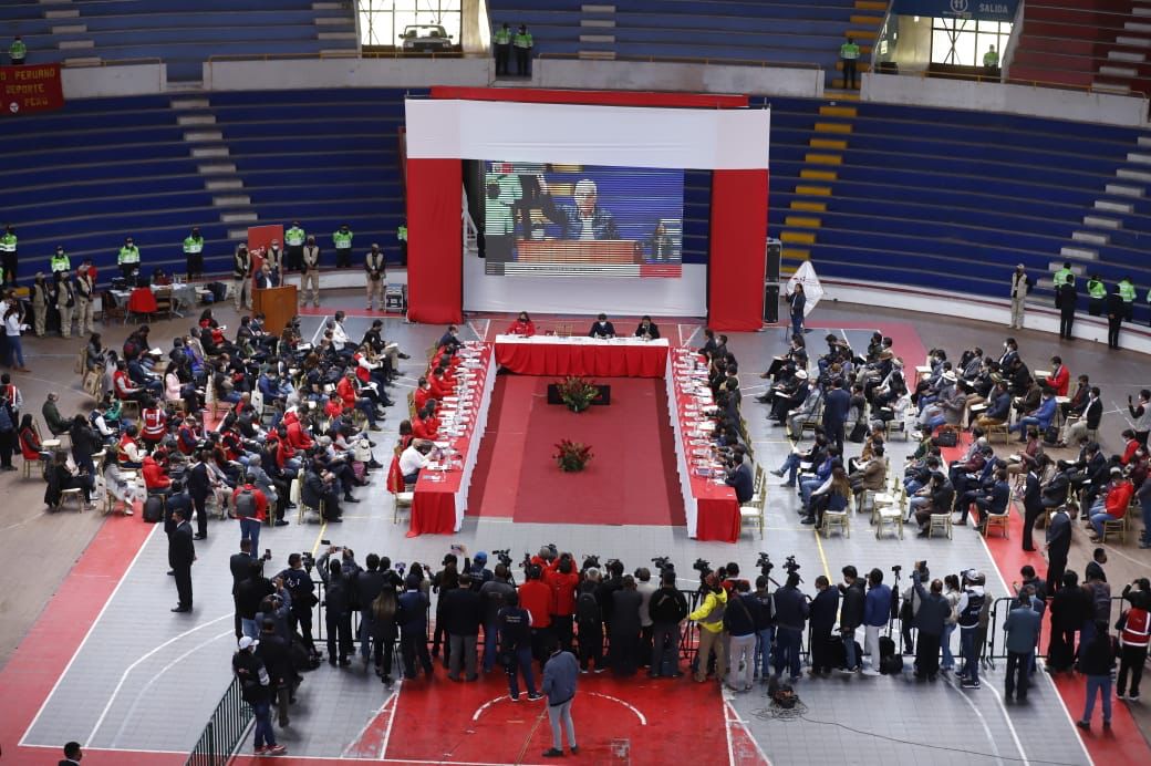 Ministra de la Mujer en Cusco