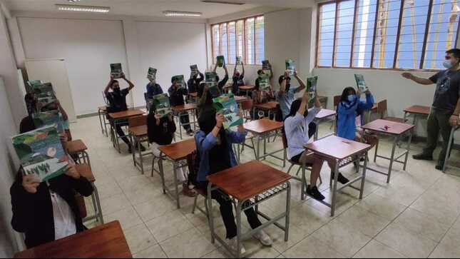 15 ingresantes a la UNIQ de la academia municipal CEPREMUNI