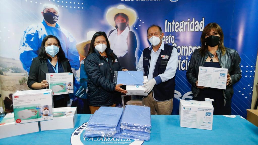 Minsa entrega cinco kits UCI a Hospital Regional Docente de Cajamarca 