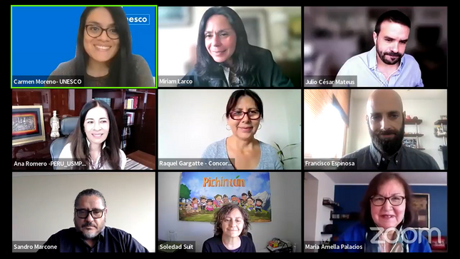 El Primer Seminario Internacional: Alfabetización mediática, posibilidades y retos en el Perú, convocó a experiencias emblemáticas del país y a expertos nacionales e internacionales para reflexionar sobre los desafíos que nos tocaría enfrentar en la implementación de una alfabetización mediática (AM) en la educación básica regular en el Perú. 