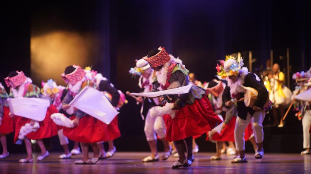 Ballet Folclórico Nacional del Perú conmemoró Día Internacional de la Danza con presentación de Carnavales: Nuestra tradición está de vuelta