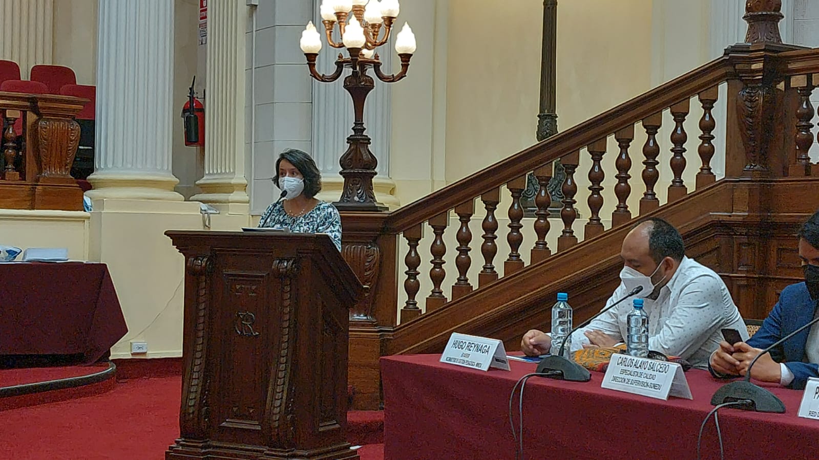 La secretaria ejecutiva del CNE, María Luisa Benavides, participó en el Cabildeo “Educación de calidad en contexto de emergencia”.