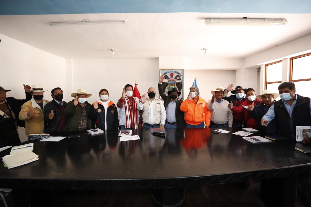 Ministro Alejandro Salas: La restauración de los templos en Caylloma es un compromiso del Ministerio de Cultura