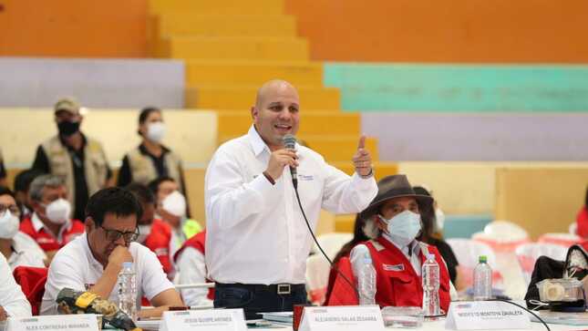 Alejandro Salas en Nasca: “Nuestro compromiso es trabajar por y para ustedes”
