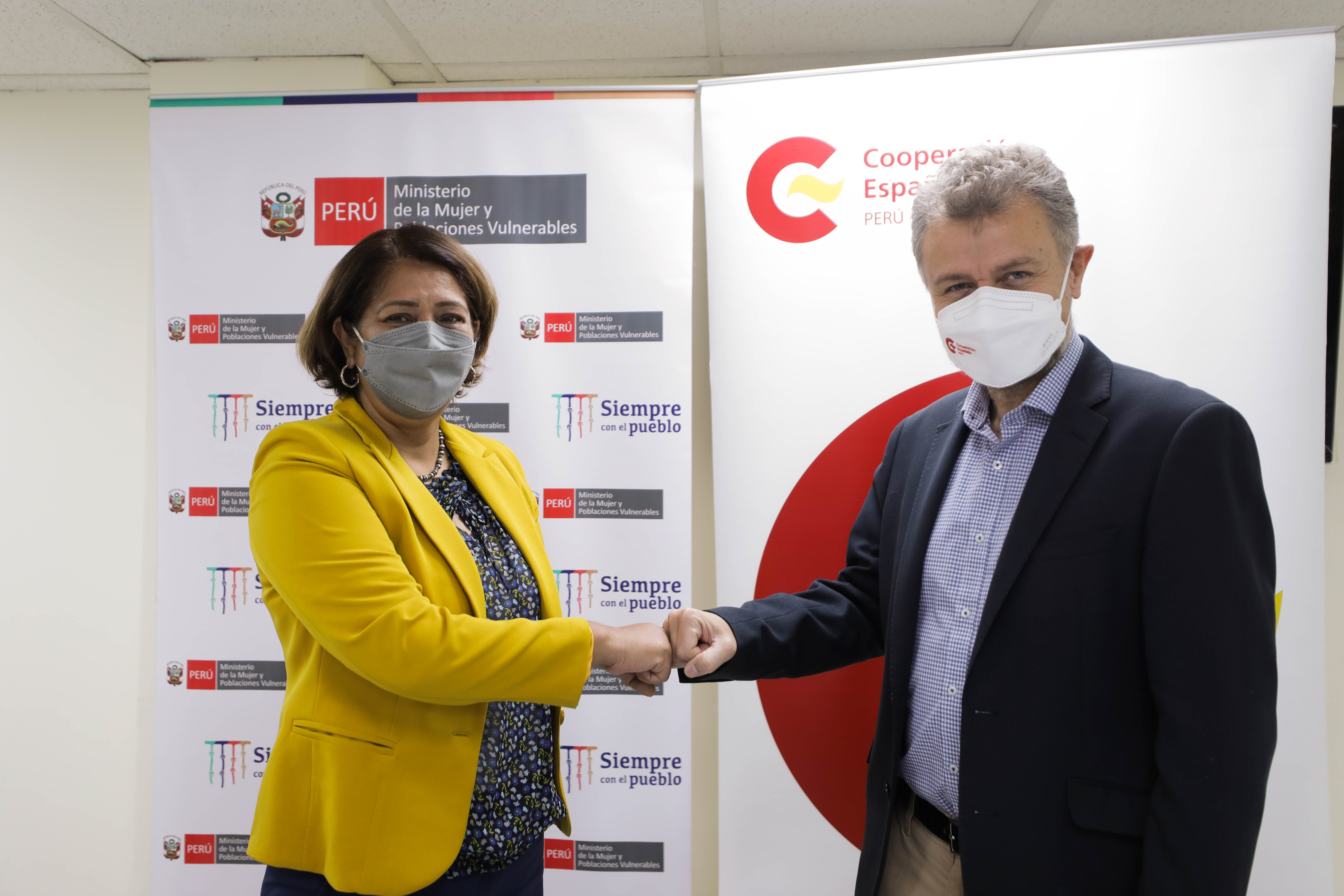 MIMP y AECID anuncian proyecto que beneficiará a niñas, niños y adolescentes migrantes