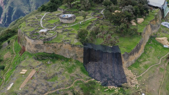 Ejecutan levantamiento de información del área colapsada y zonas críticas del Complejo Arqueológico de Kuélap