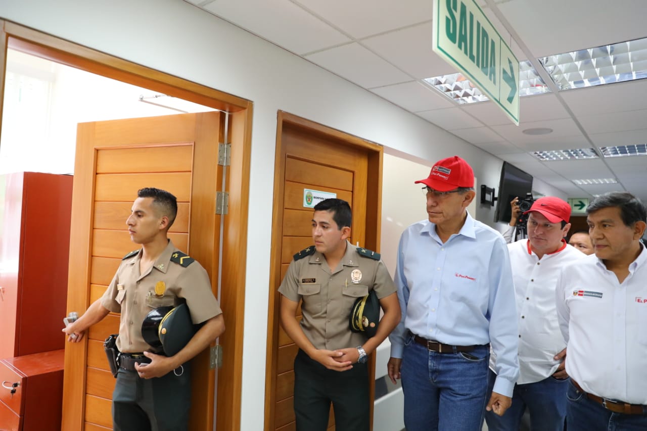 Ministro del Interior participó en inauguración de comisarías en Ayabaca y Chulucanas, en Piura.