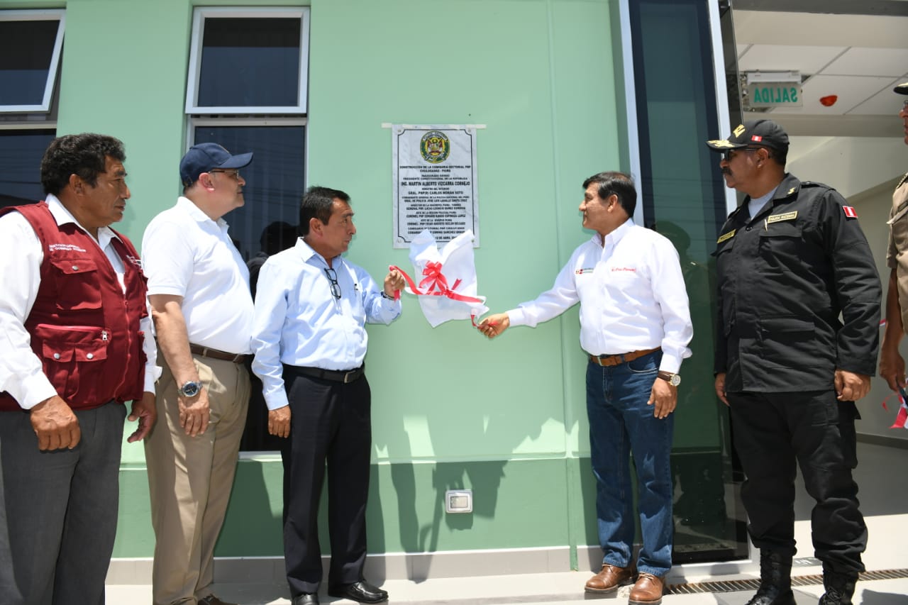 Ministro del Interior participó en inauguración de comisarías en Ayabaca y Chulucanas, en Piura.