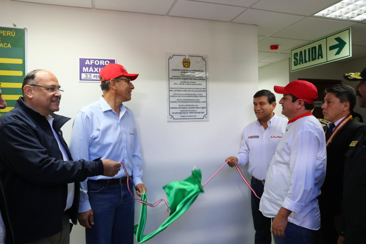 Ministro Morán inauguró comisaría en Chulucanas.