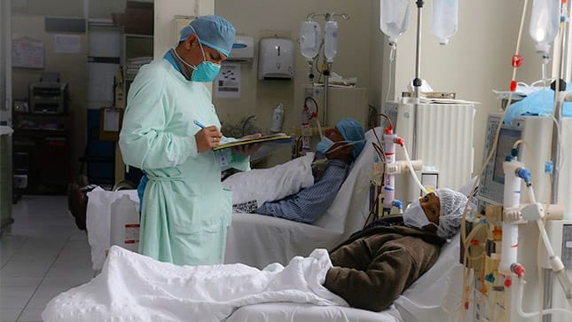 Más de 700 personas esperan por un trasplante renal en el Perú