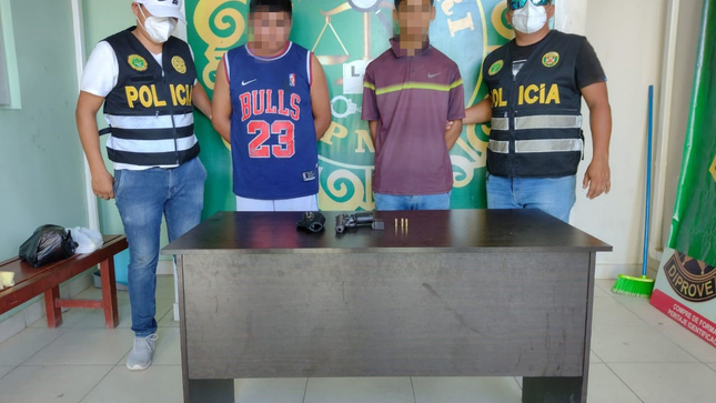 Los detenidos fueron llevados a la comisaría.
