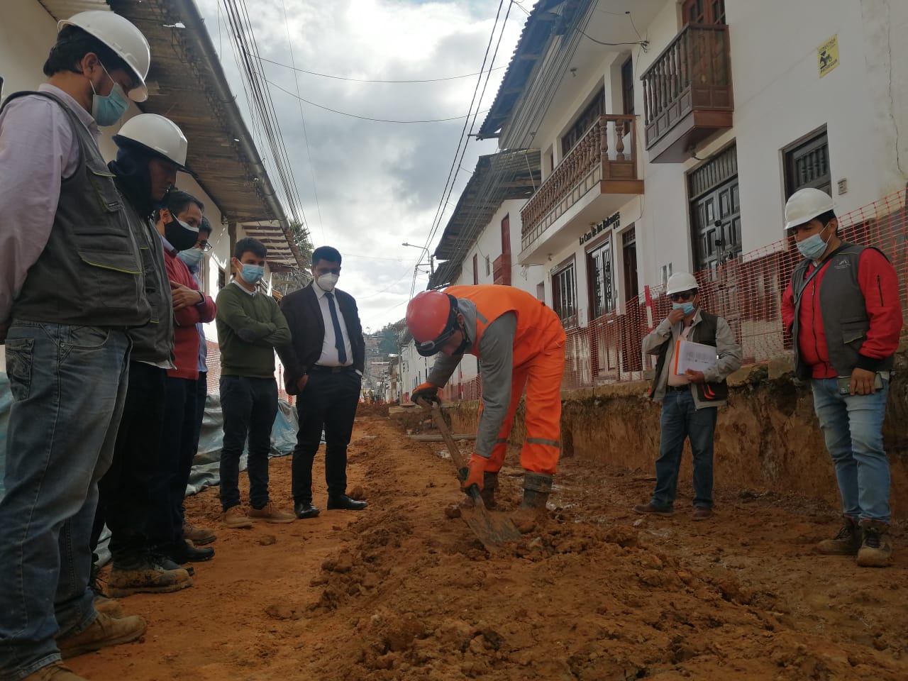 Dirección de Cultura de Amazonas detecta incumplimiento en trabajos de conservación de canales y veredas coloniales en Chachapoyas