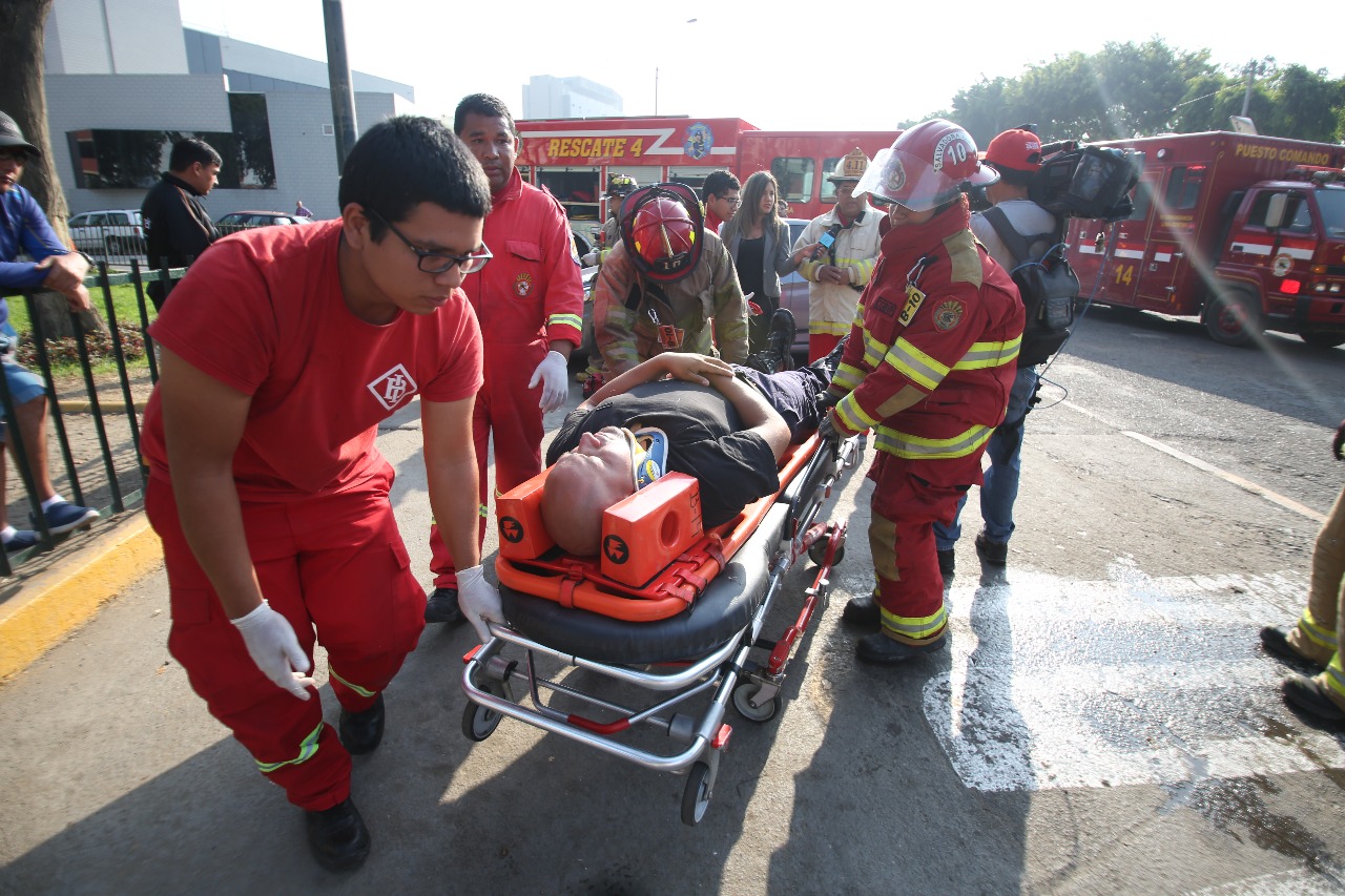 Mininter gestionó inversiones por más de s/ 8 millones para equipar a bomberos