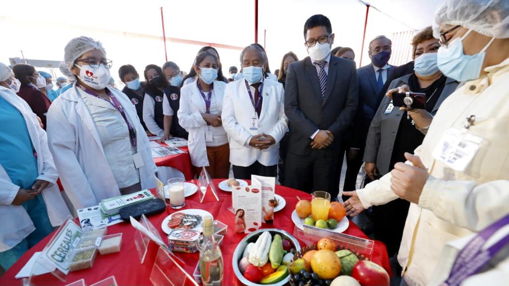 Ministro de Salud resaltó la importancia de los controles prenatales para lograr un embarazo saludable