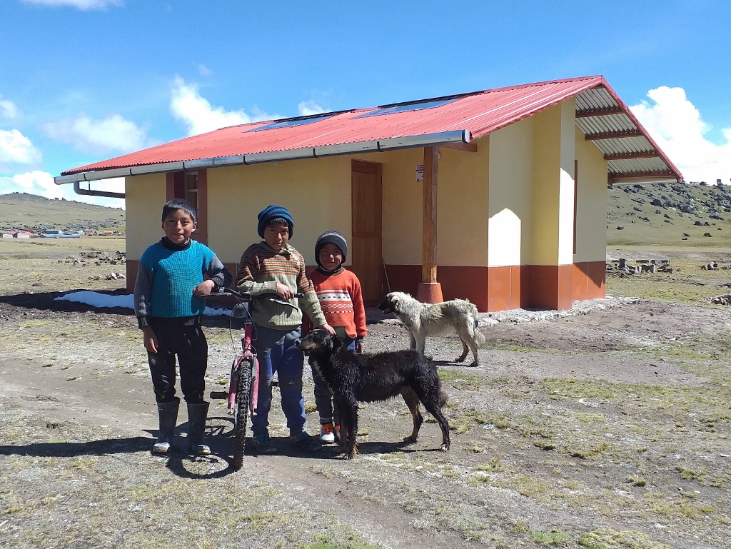 Más de 400 familias en Arequipa contarán con casas bioclimáticas para enfrentar heladas