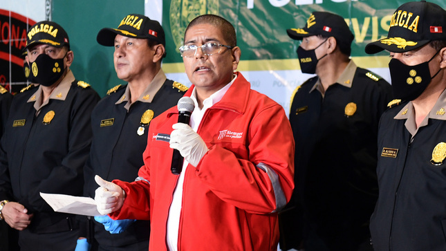 Ministro Senmache: “Quien compra robado es tan delincuente como el que asalta en la calle”