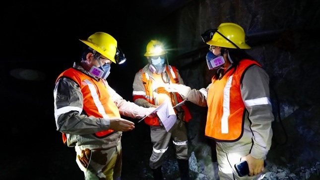 Trabajadores mineros, foto referencial del Minem.