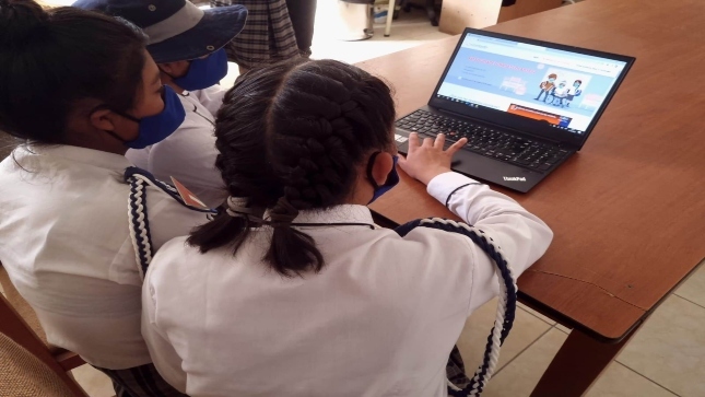 Convocan a escolares de Ayacucho para realizar veedurías al retorno a clases presenciales y semipresenciales