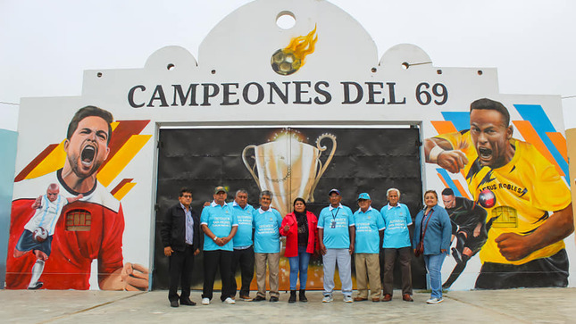 Reconocimiento a Campeones del 69