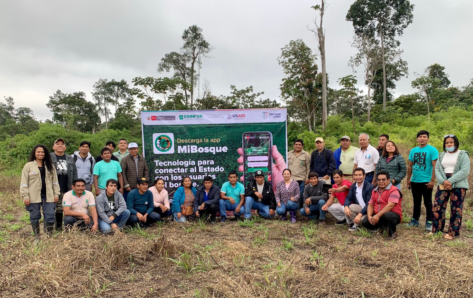 Concesionarios castañeros aprendieron a utilizar el aplicativo MiBosque del OSINFOR.