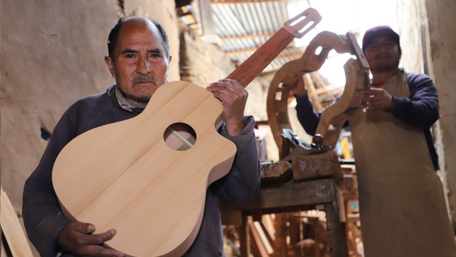 Cajamarca: Declaran Patrimonio Cultural de la Nación a la producción de instrumentos musicales de cuerda de Namora