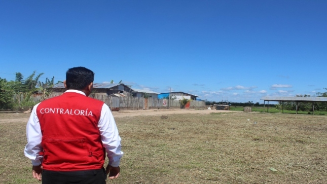 Contraloría alerta deficiencias en expediente técnico de obra de saneamiento en Coronel Portillo