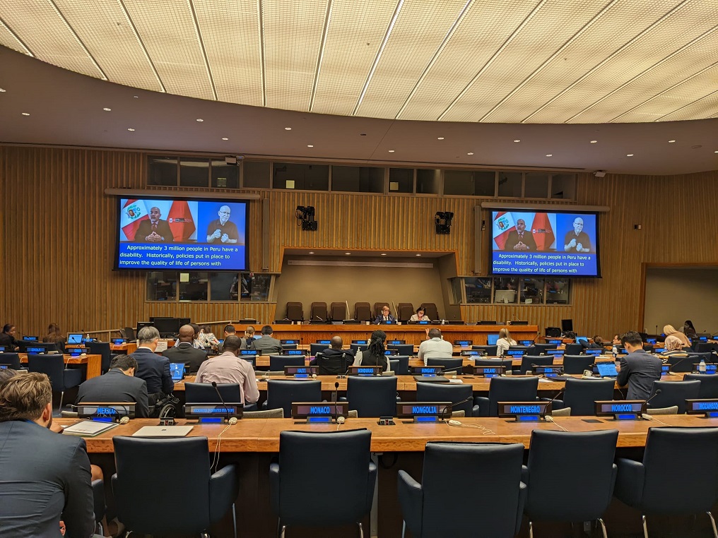 sala de conferencias de la 15° Conferencia de los Estados Parte de la Convención sobre Derechos de las Personas con Discapacidad en Nueva York.