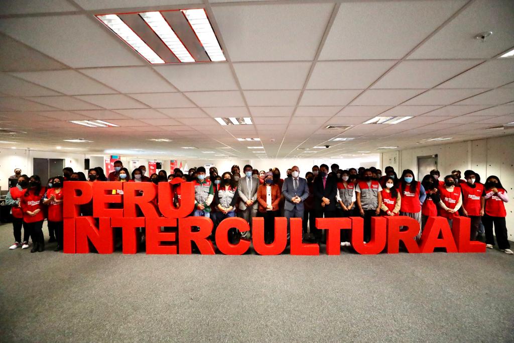 Ministro de Cultura: “Los políticos estamos para trabajar y sacar adelante al Perú que espera mucho de nosotros”