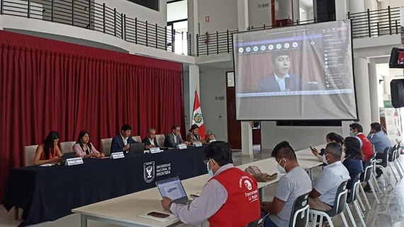 Exposición virtual en la sesión del congreso