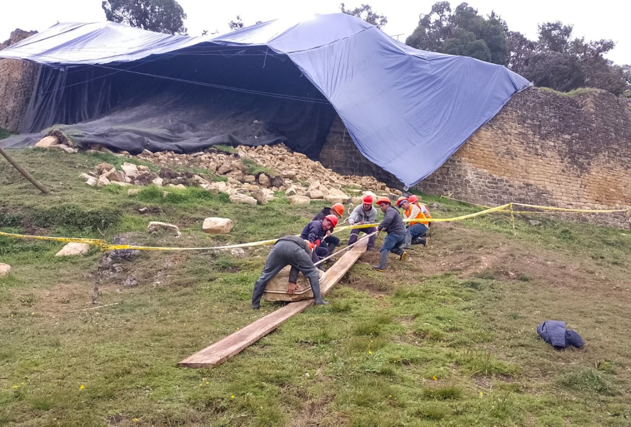 Ministerio de Cultura inicia colocación de la señalética para habilitar nueva ruta de acceso a Kuélap