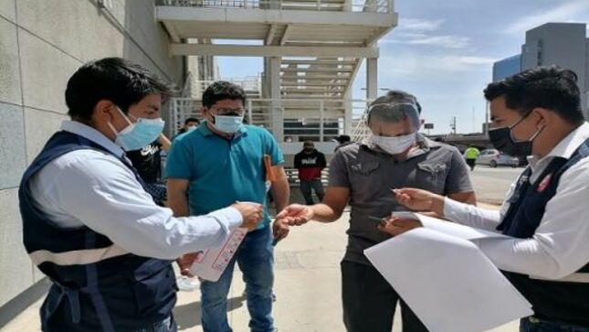 165 ciudadanos reservaron su cita de forma presencial en el MAC del C.C Real Plaza
