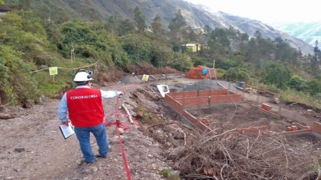 Contraloría alerta posible perjuicio por pago de trabajos no ejecutados en colegio de Yanano