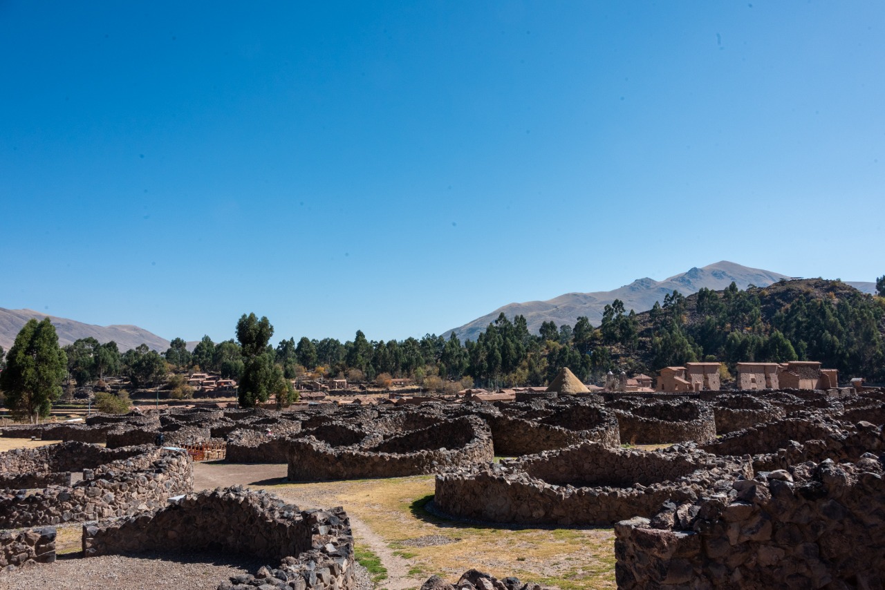 Ministerio de Cultura invirtió más de 10 millones de soles en la recuperación del sector Qolqas del Parque Arqueológico de Raqchi
