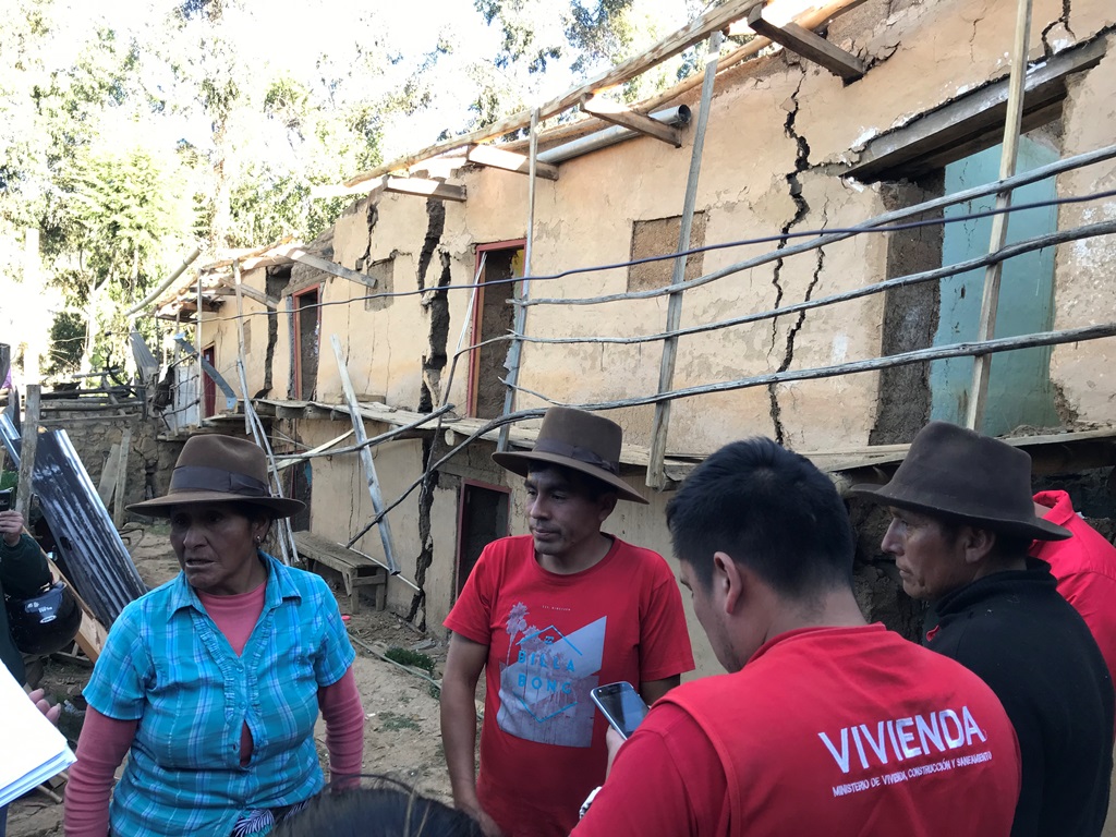 Ministerio de Vivienda coordina envío de módulos de emergencia por deslizamientos de Huánuco 