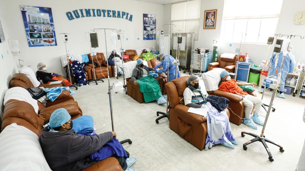 Hospital Alcides Carrión: Departamento de Oncología logra realizar cerca de 3000 quimioterapias en el primer semestre