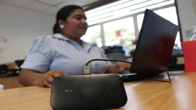 Contraloría detectó pago irregular de S/ 316 mil por módems de internet en Universidad Amazónica
