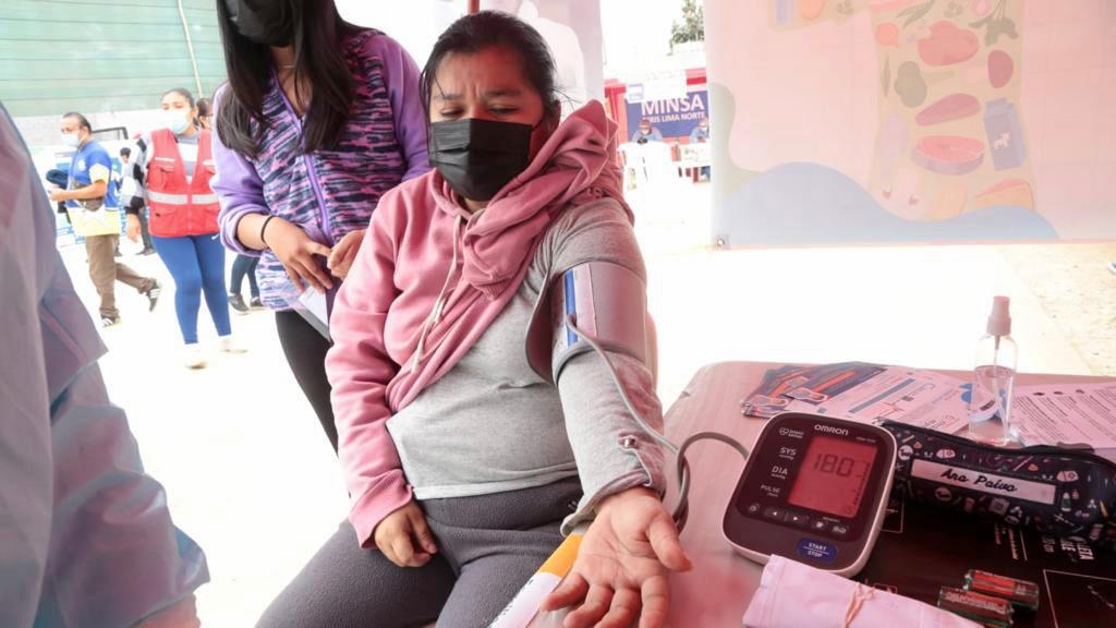 Más de 1200 atenciones brindó el Minsa en una campaña integral de salud en Puente Piedra