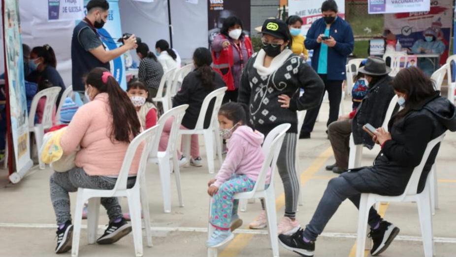 Más de 1200 atenciones brindó el Minsa en una campaña integral de salud en Puente Piedra