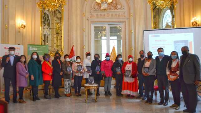 Conoce el libro “Fogón afroperuano”, texto que recopila los saberes y conocimientos tradicionales de lideresas y sabias afroperuanas